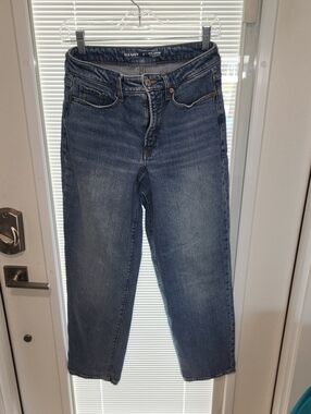 Women's Old Navy High-Rise Loose Jeans in Medium Blue Wash